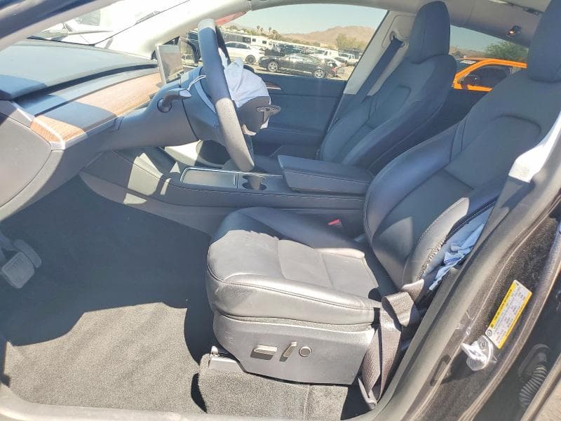 2024 TESLA MODEL Y 7