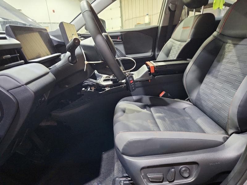 2026 TOYOTA RAV4 WOODLAND WOODLAND 7
