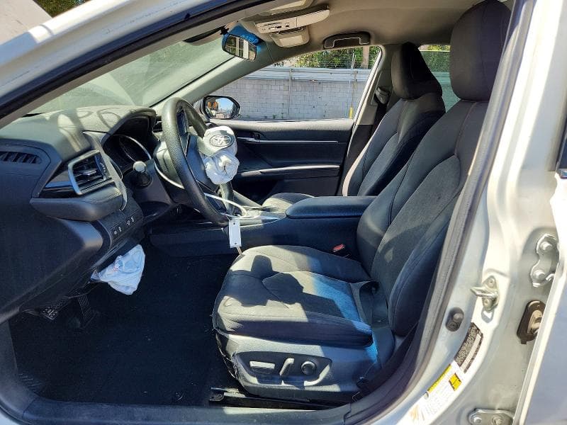2020 TOYOTA CAMRY LE 7