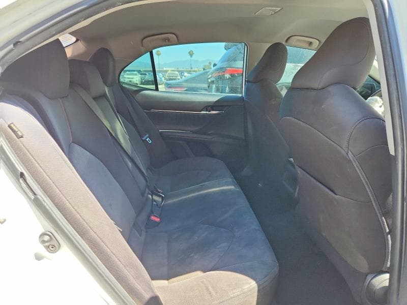 2020 TOYOTA CAMRY LE 10