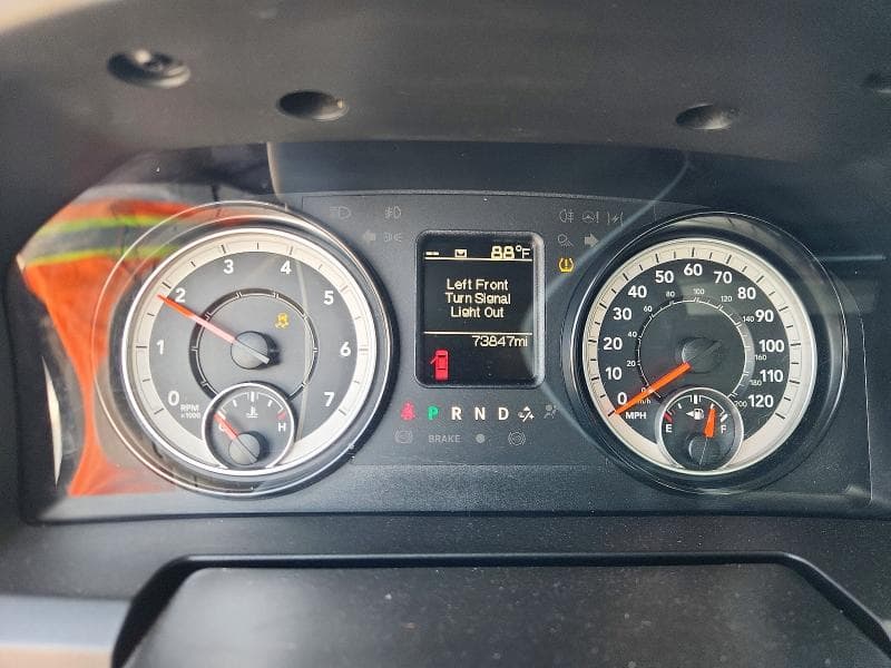 2022 RAM 1500 CLASSIC SLT SLT 9
