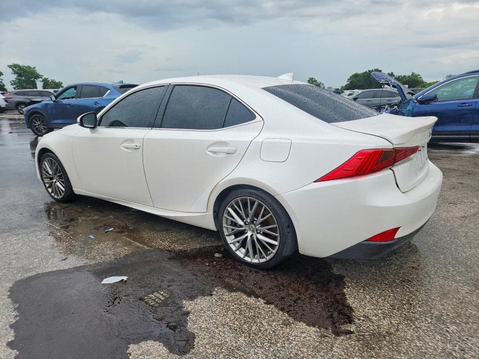 2017 LEXUS IS 200T 2