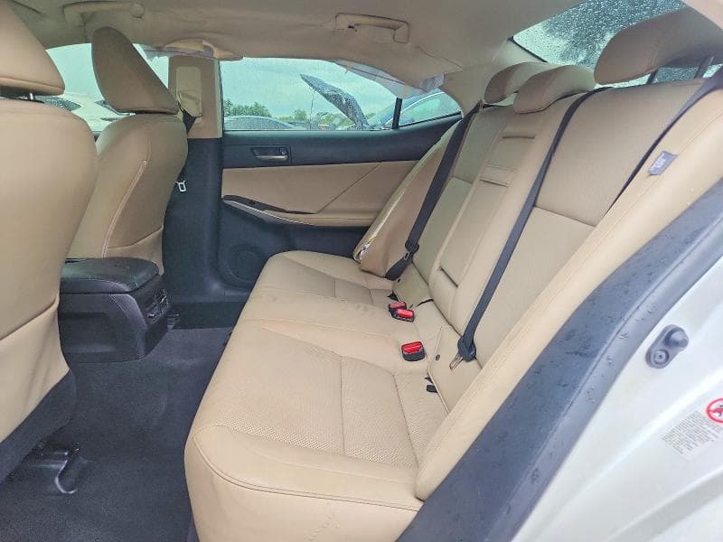2017 LEXUS IS 200T 10