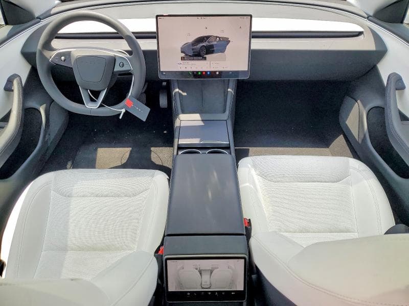 2025 TESLA MODEL 3 8