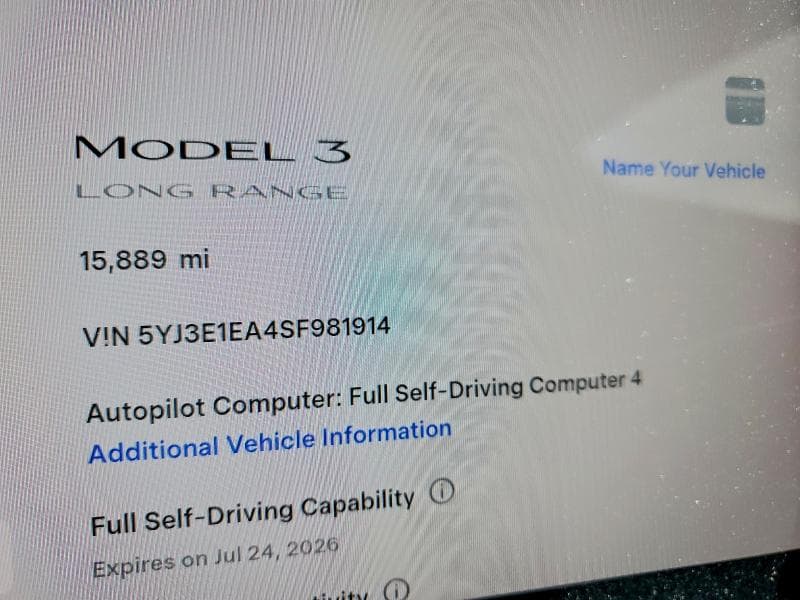2025 TESLA MODEL 3 9