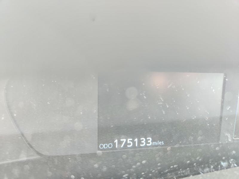 2022 TOYOTA PRIUS LE 9