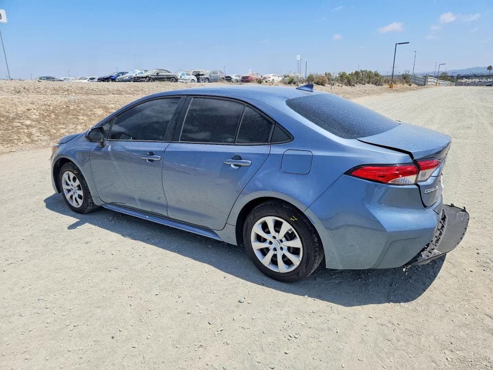 2022 TOYOTA COROLLA LE 2