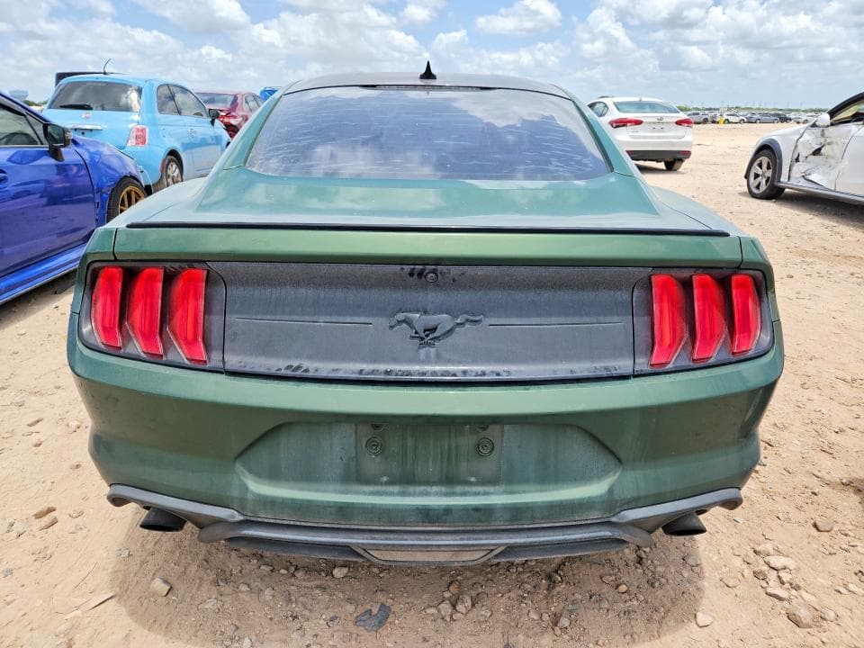 2022 FORD MUSTANG 6