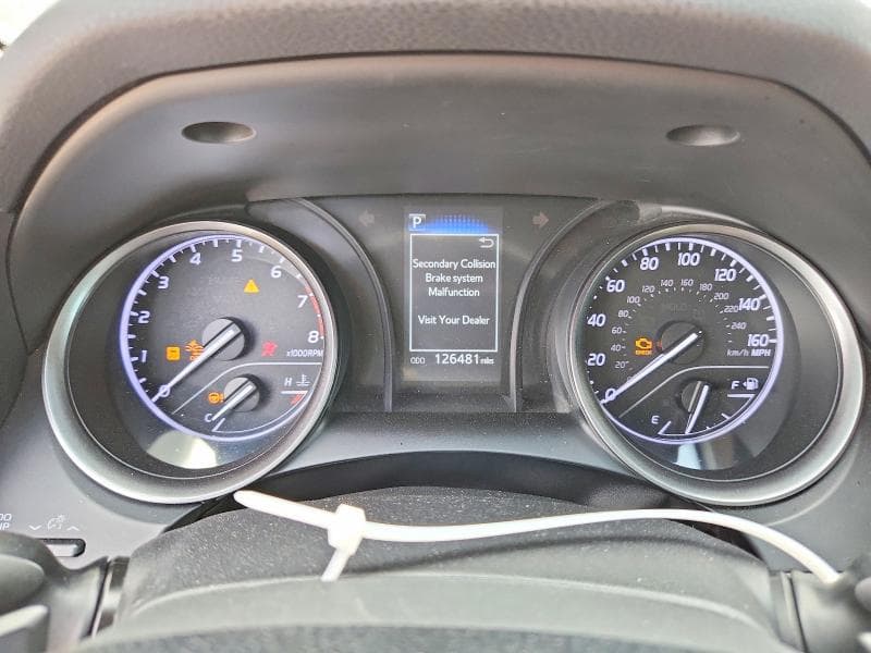 2021 TOYOTA CAMRY SE 9