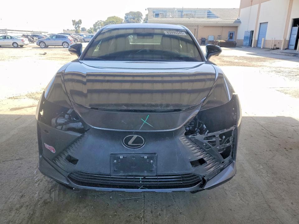 2023 LEXUS RZ 450E 5
