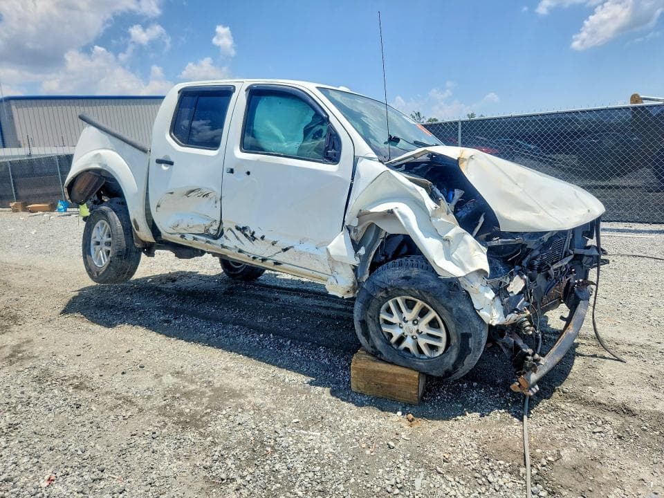 2016 NISSAN FRONTIER SV 4