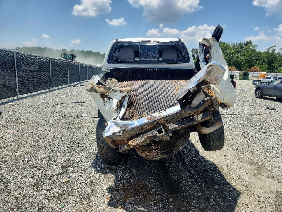 2016 NISSAN FRONTIER SV 6