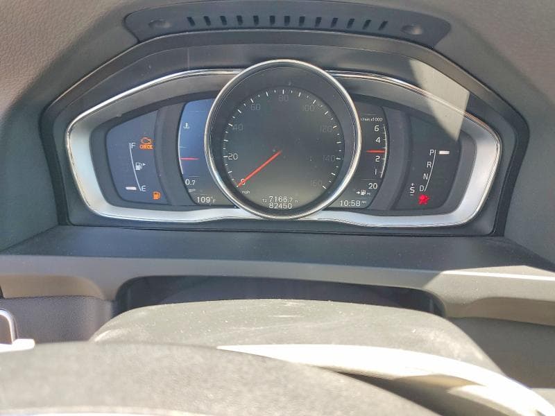 2018 VOLVO S60 INSCRIPTION 9