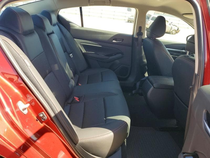 2025 NISSAN ALTIMA SR 10