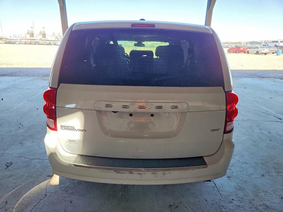 2020 DODGE GRAND CARAVAN GT 6