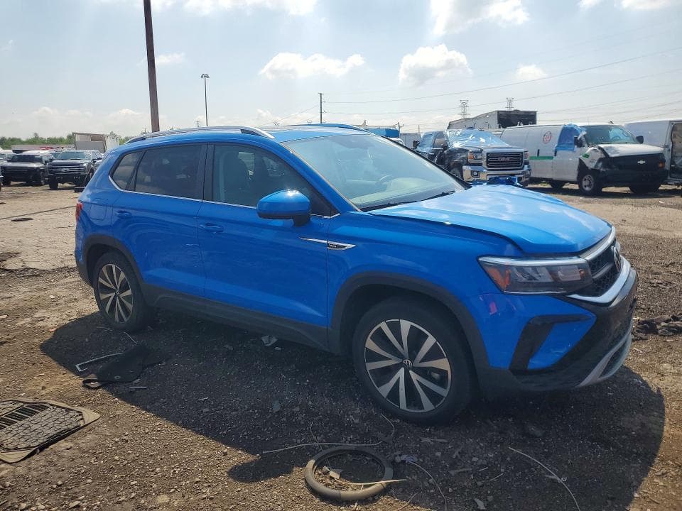 2022 VOLKSWAGEN TAOS SE IQ DRIVE 4