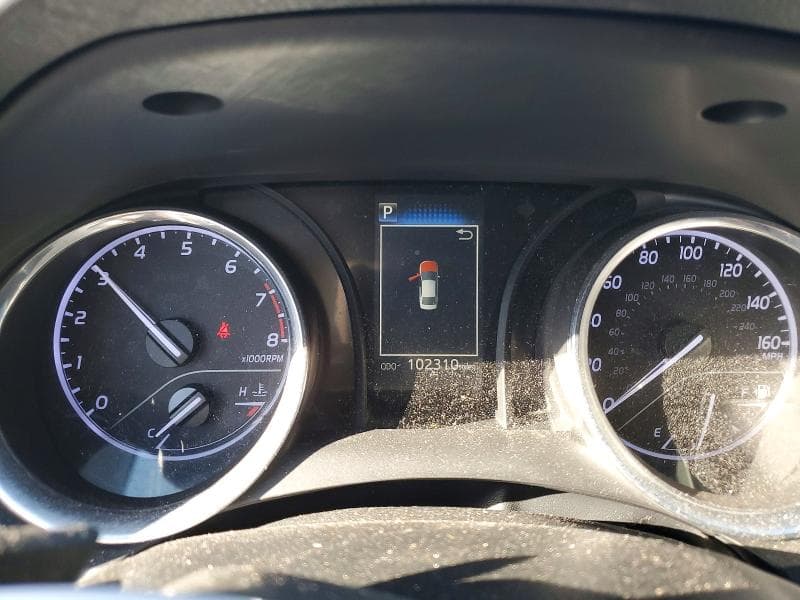 2019 TOYOTA CAMRY SE 9