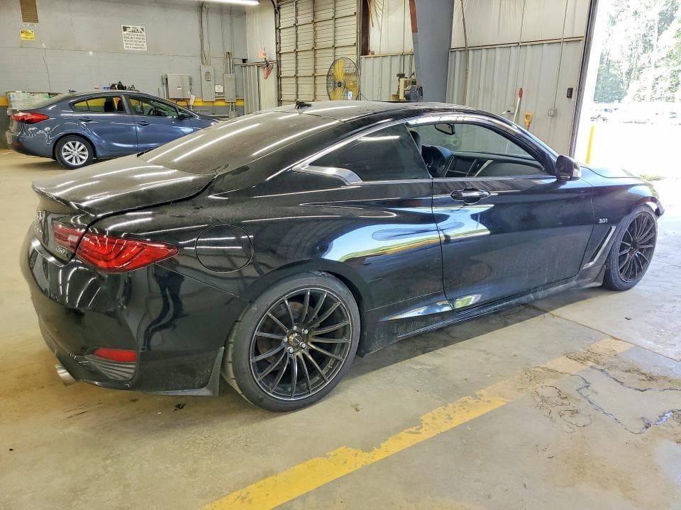2018 INFINITI Q60 3.0T LUXE 3