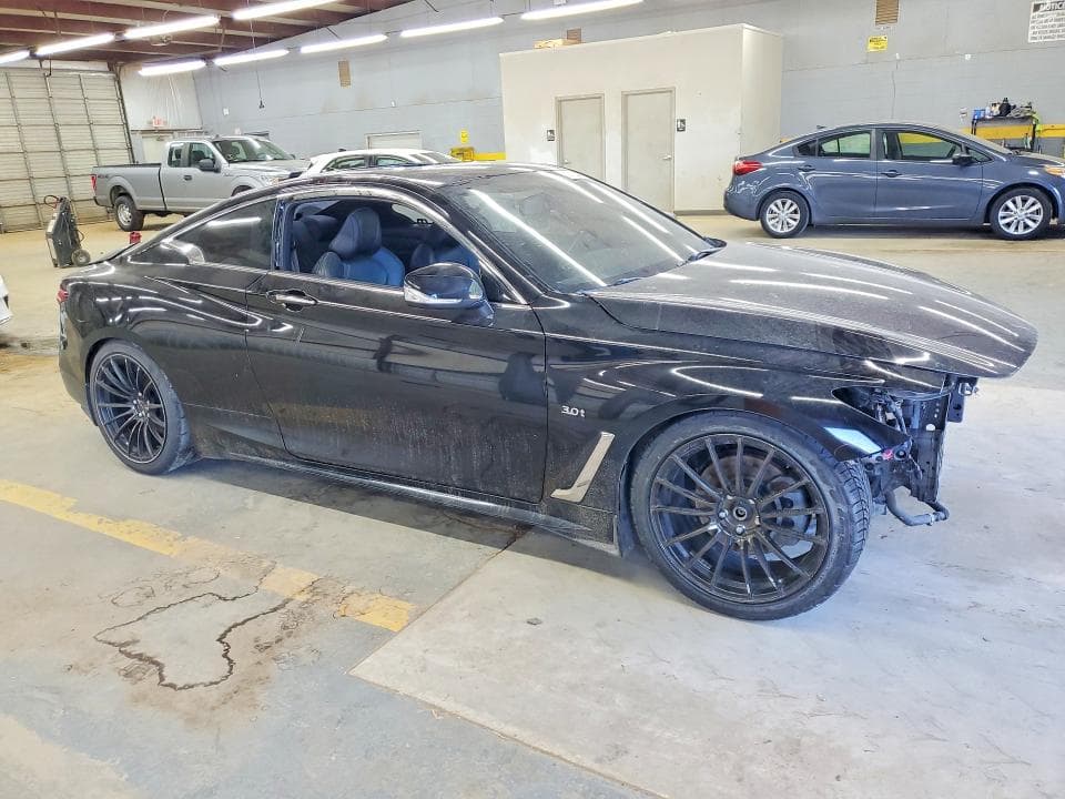 2018 INFINITI Q60 3.0T LUXE 4