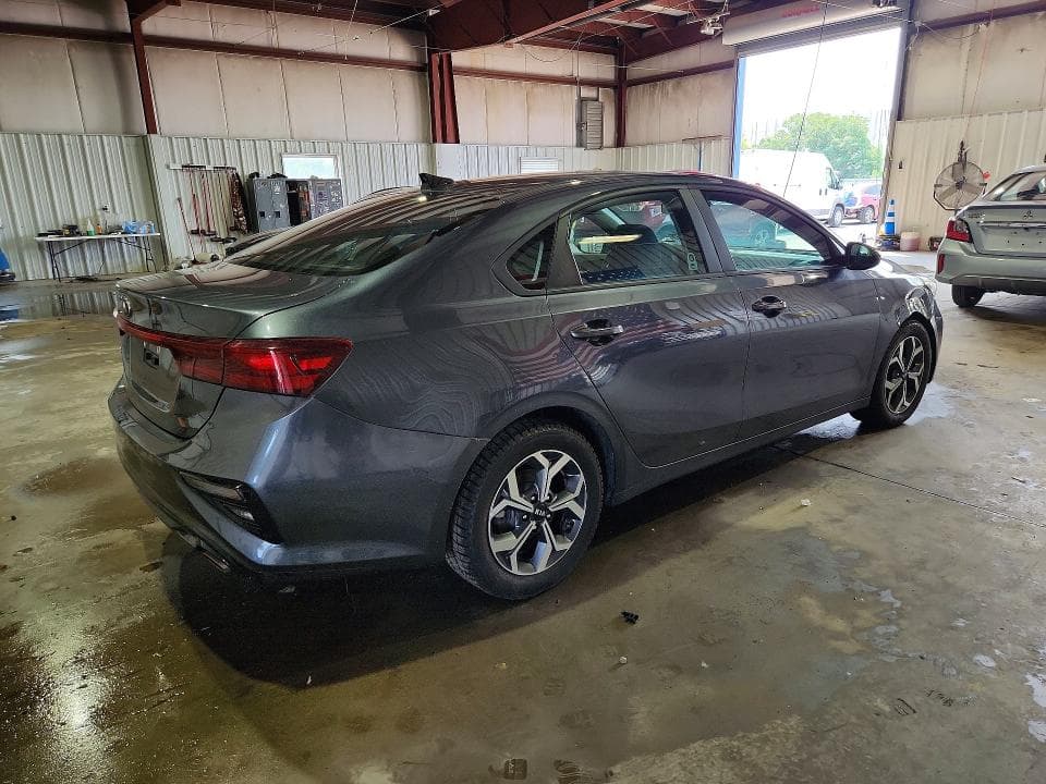 2021 KIA FORTE LXS 3