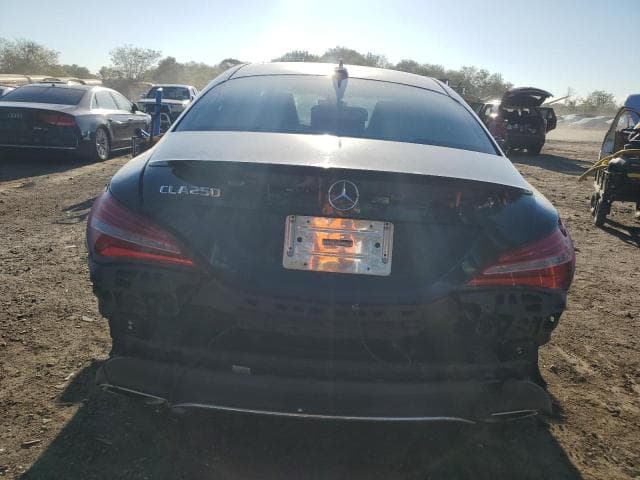 2019 MERCEDES-BENZ CLA 250 6