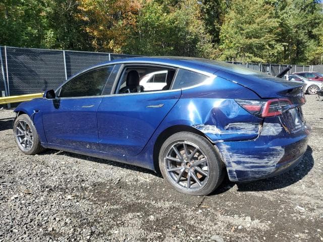 2018 TESLA MODEL 3 2