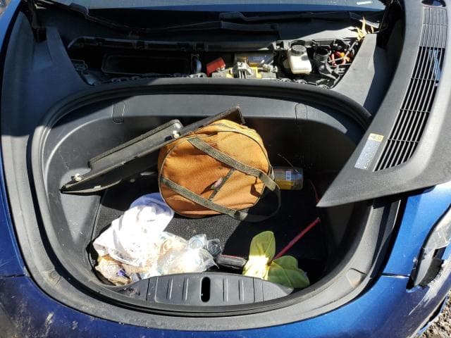 2018 TESLA MODEL 3 11