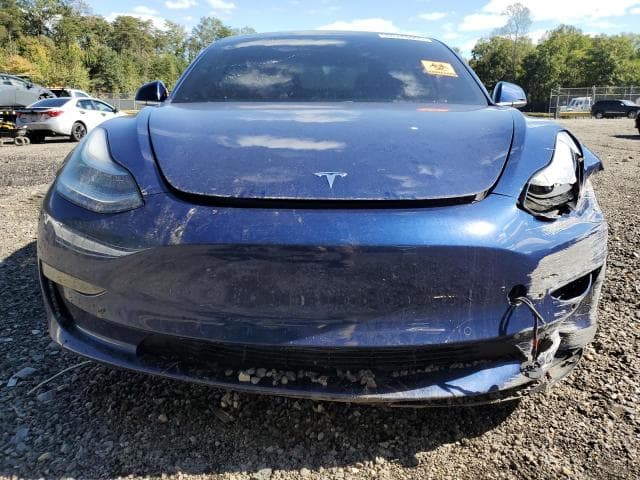 2018 TESLA MODEL 3 5