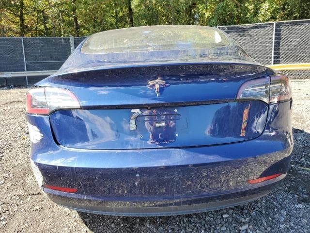 2018 TESLA MODEL 3 6