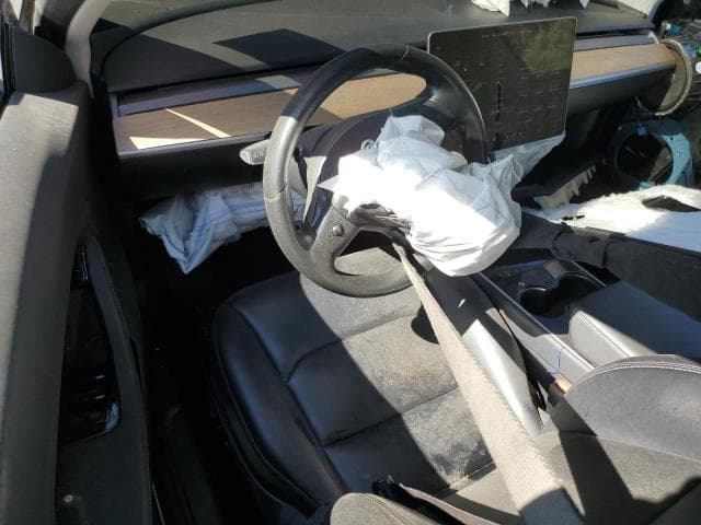 2018 TESLA MODEL 3 8