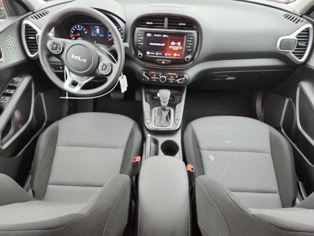 2022 KIA SOUL LX 8
