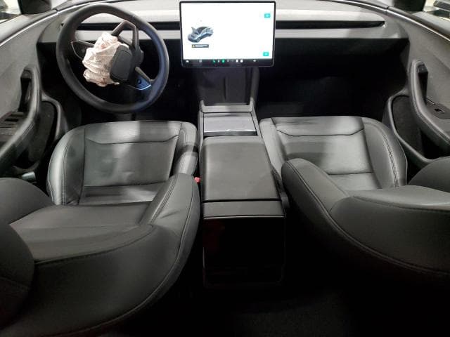 2024 TESLA MODEL 3 8