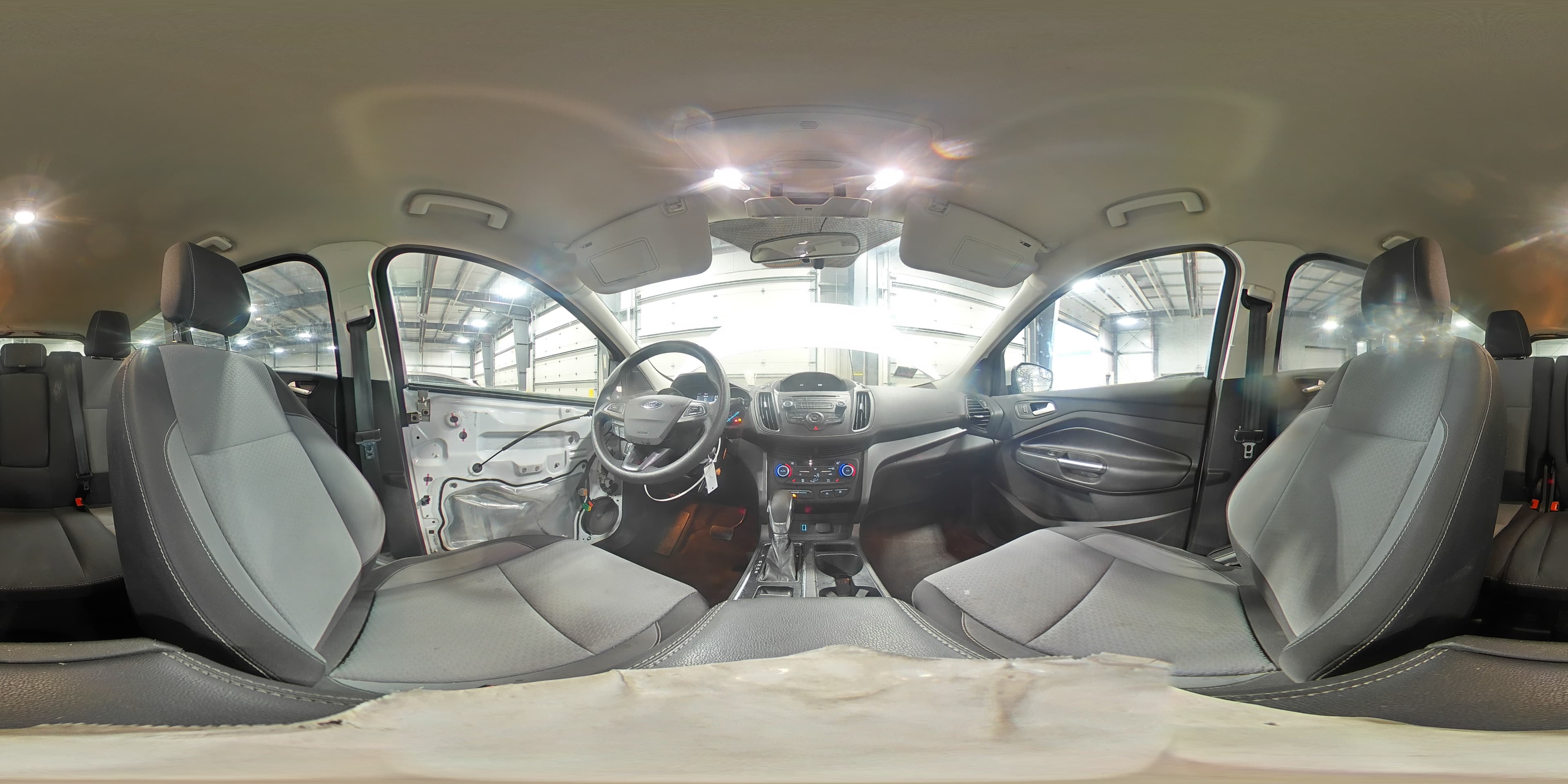 2018 FORD ESCAPE SE SE 16