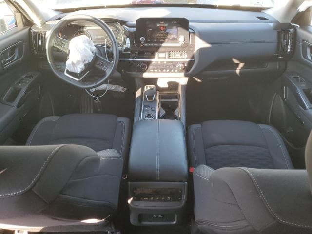 2025 NISSAN PATHFINDER SV 8