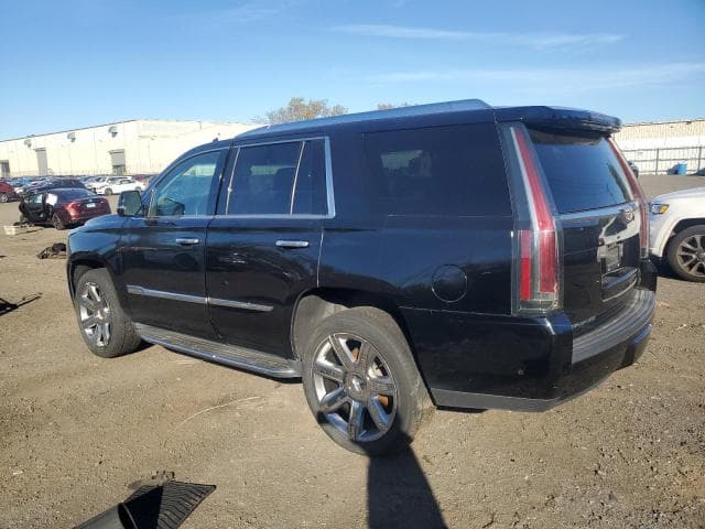 2018 CADILLAC ESCALADE LUXURY 2
