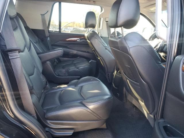 2018 CADILLAC ESCALADE LUXURY 11
