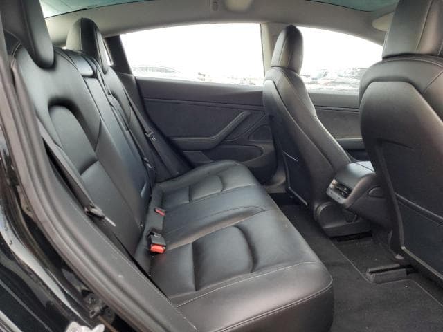 2018 TESLA MODEL 3 10