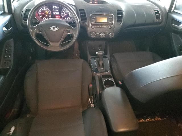 2017 KIA FORTE LX 8