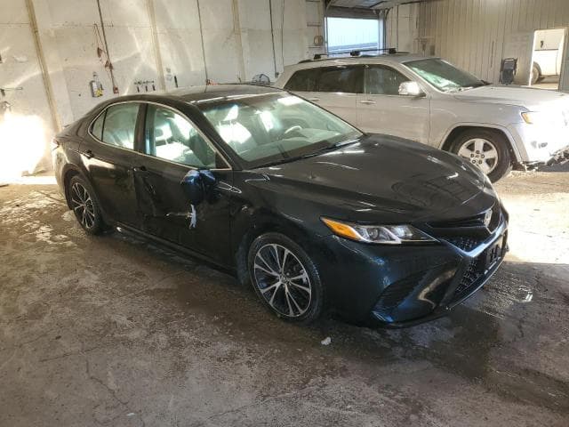 2018 TOYOTA CAMRY SE SE 4