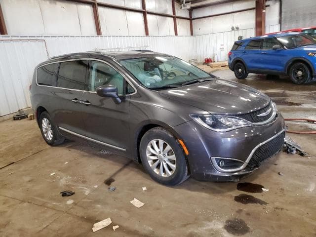 2018 CHRYSLER PACIFICA TOURING L PLUS 4