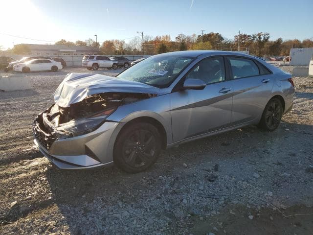 2021 HYUNDAI ELANTRA SEL 1