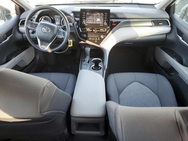 2024 TOYOTA CAMRY LE LE 8