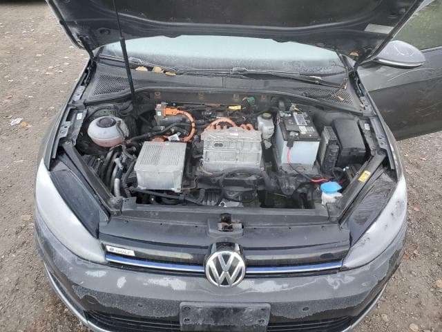 2018 VOLKSWAGEN E-GOLF SEL PREMIUM 11