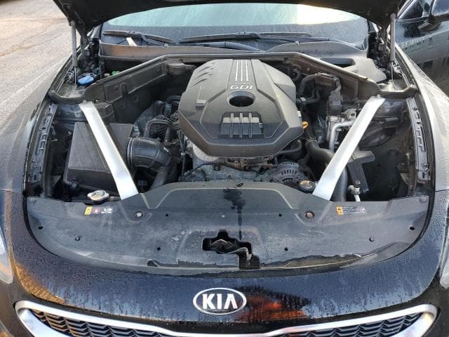 2019 KIA STINGER 12