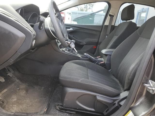 2017 FORD FOCUS SE 7