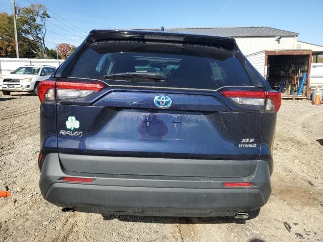 2024 TOYOTA RAV4 XLE PREMIUM 6