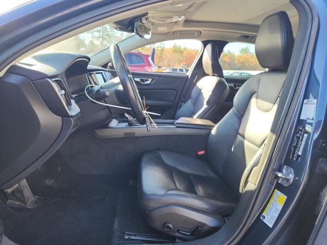 2019 VOLVO S60 T6 MOMENTUM T6 MOMENTUM 7