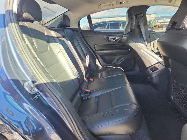 2019 VOLVO S60 T6 MOMENTUM T6 MOMENTUM 10