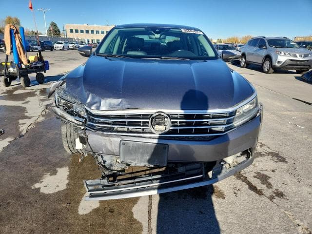 2017 VOLKSWAGEN PASSAT SEL PREMIUM 5