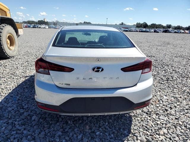 2019 HYUNDAI ELANTRA SE 6
